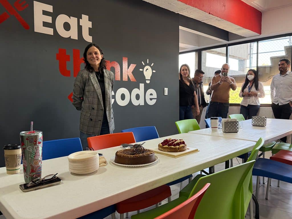 Cumpleaños en la oficina - Qltura